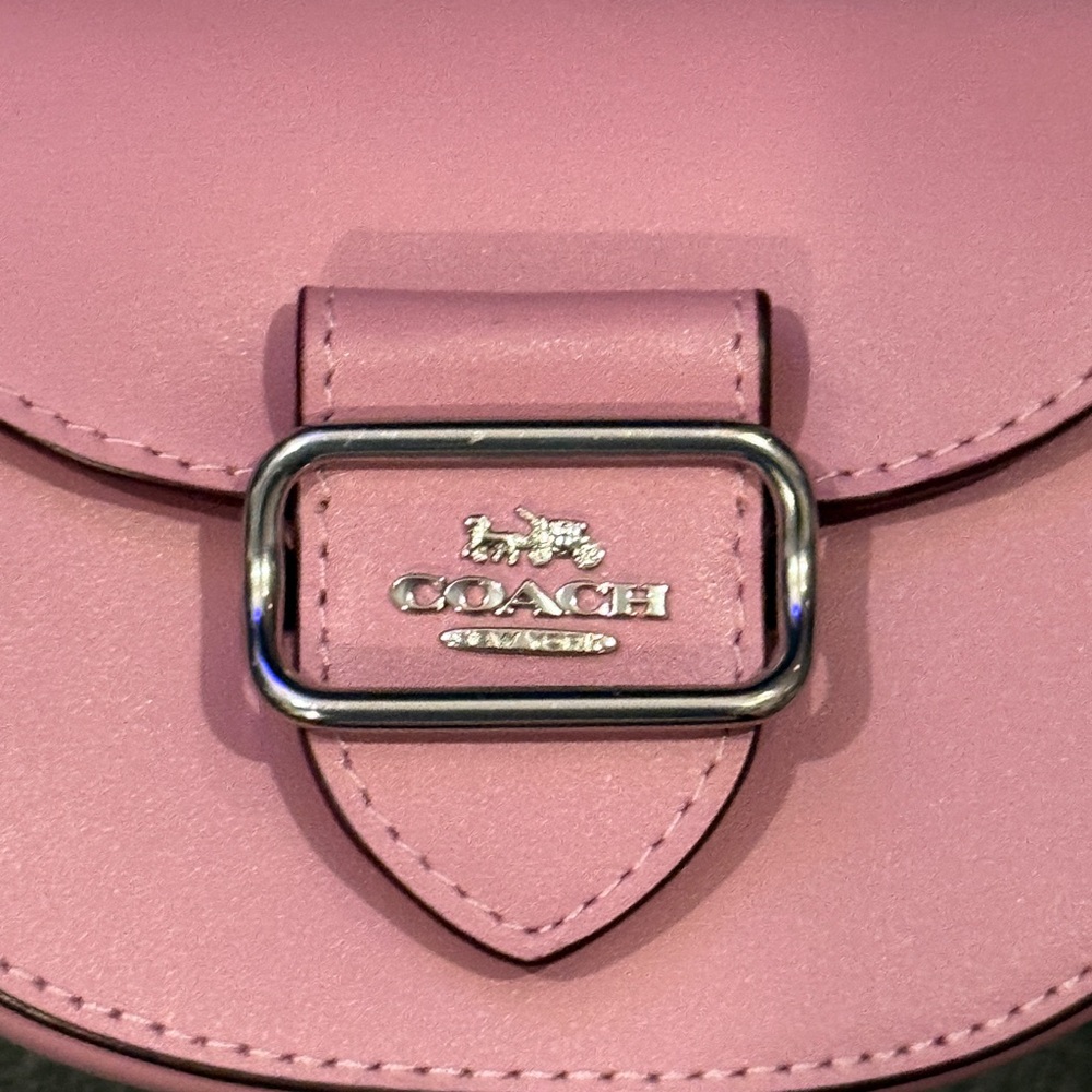 Coach Pink Leather Morgan Card Case on a Chain - Picture 3 of 16